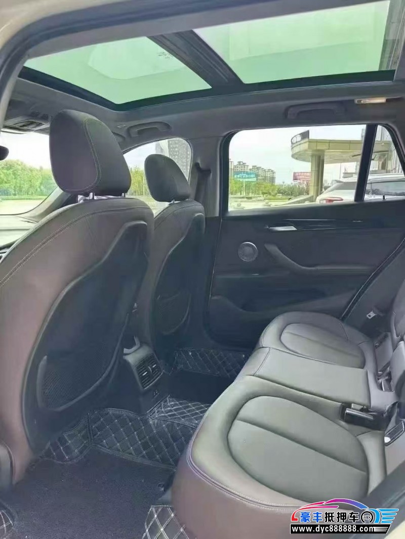 21年宝马X1轿车抵押车出售