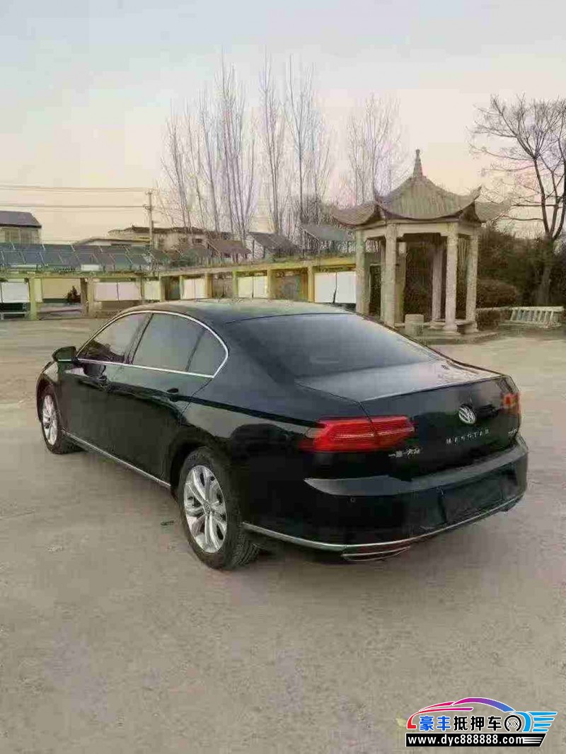 17年大众迈腾轿车抵押车出售