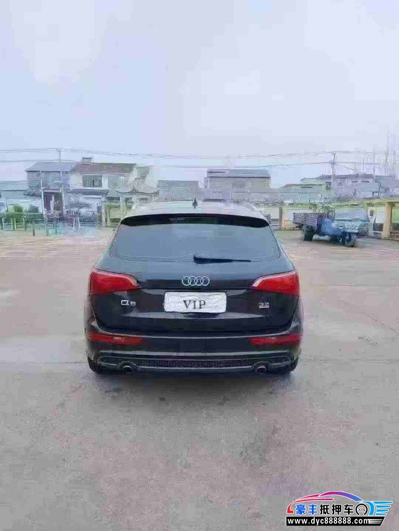 11年奥迪Q5轿车抵押车出售