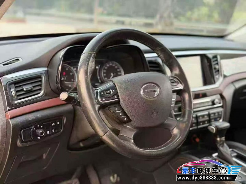 19年传祺GS8轿车抵押车出售