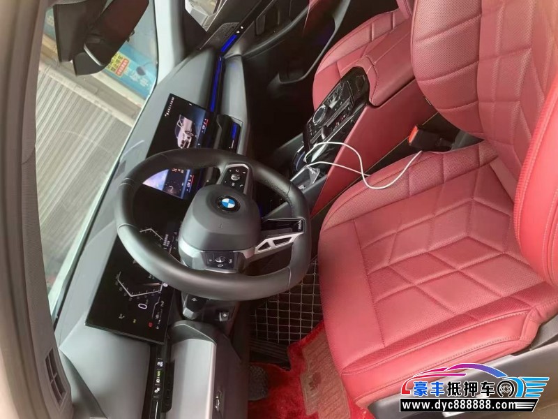 25年宝马5系轿车抵押车出售