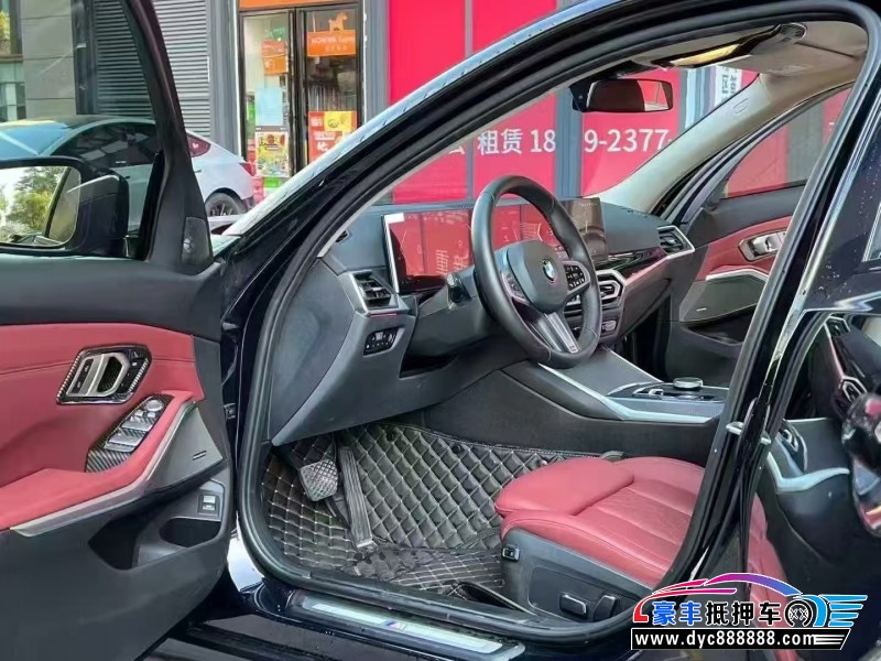 24年宝马3系轿车抵押车出售