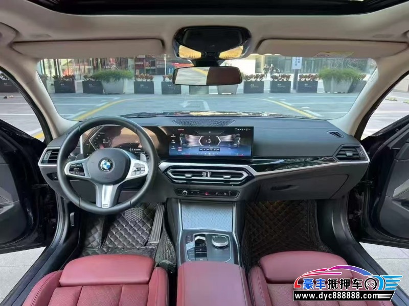 24年宝马3系轿车抵押车出售