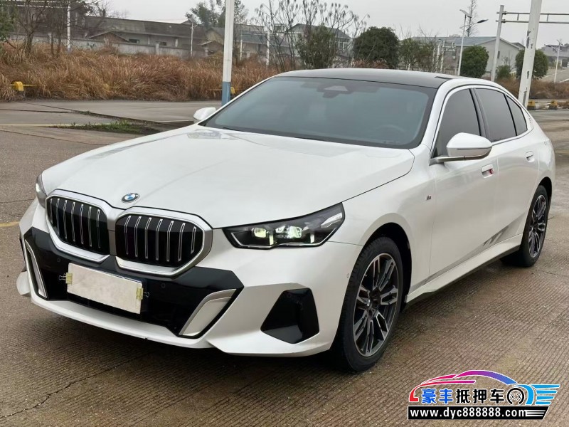 24年宝马5系轿车抵押车出售