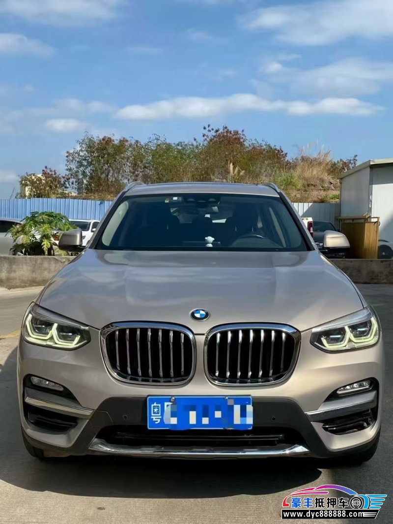 抵押车出售19年宝马X3轿车