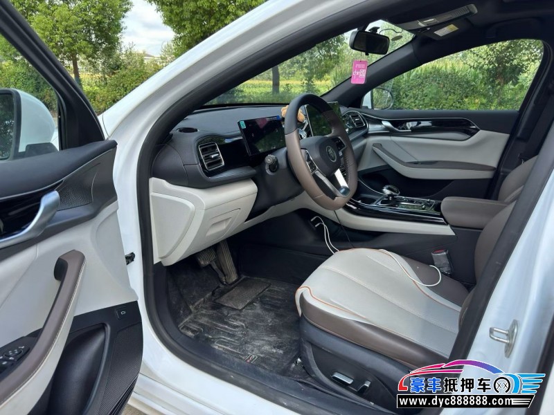 23年比亚迪秦轿车抵押车出售