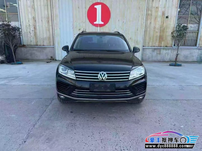 抵押车出售17年大众途锐轿车