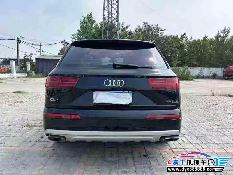 16年奥迪Q7轿车抵押车出售