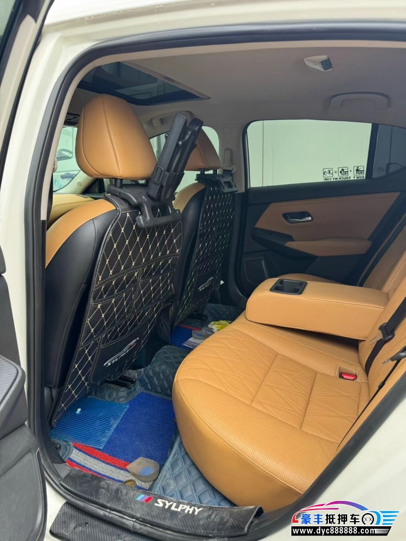 21年日产轩逸轿车抵押车出售