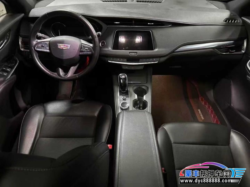 23年凯迪拉克XT4轿车抵押车出售