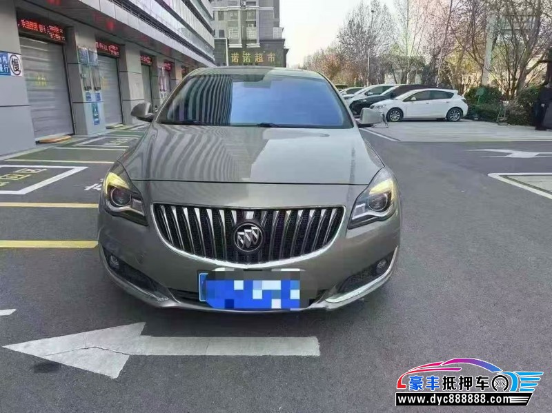 抵押车出售17年别克君威轿车