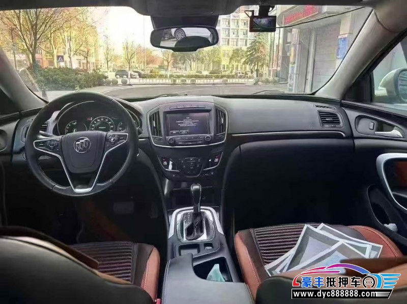 17年别克君威轿车抵押车出售