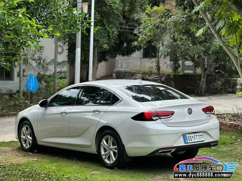 22年别克君威轿车抵押车出售