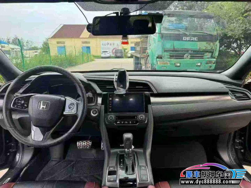 22年本田思域轿车抵押车出售