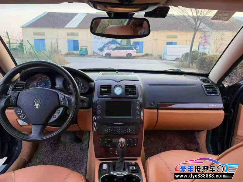 13年玛莎拉蒂总裁轿车抵押车出售