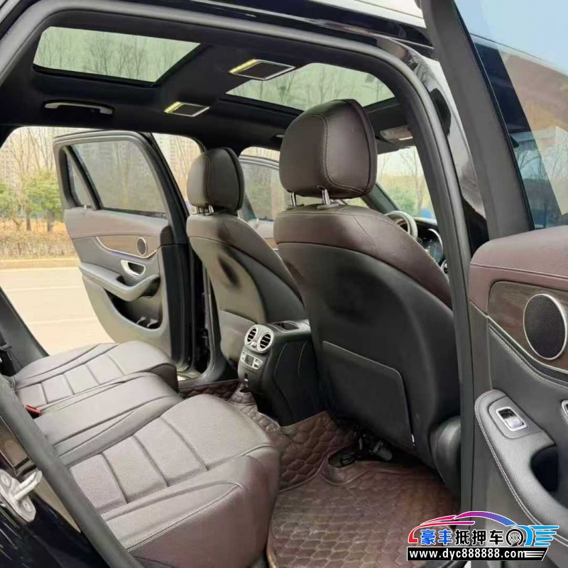 20年奔驰GLCSUV抵押车出售