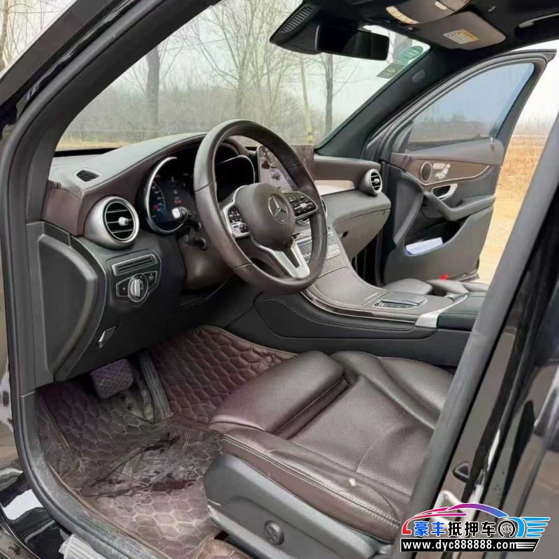 20年奔驰GLCSUV抵押车出售