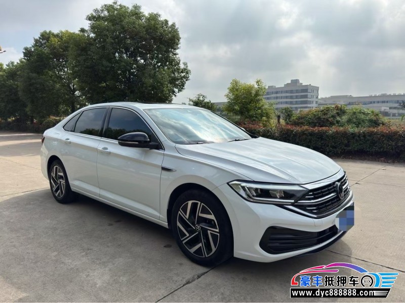 23年大众速腾轿车抵押车出售