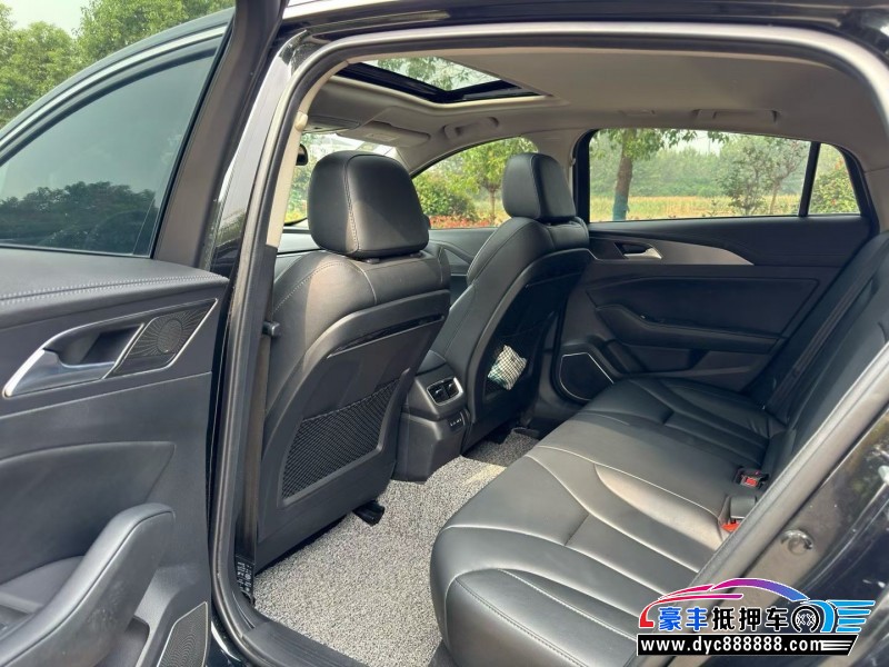 21年红旗H5轿车抵押车出售