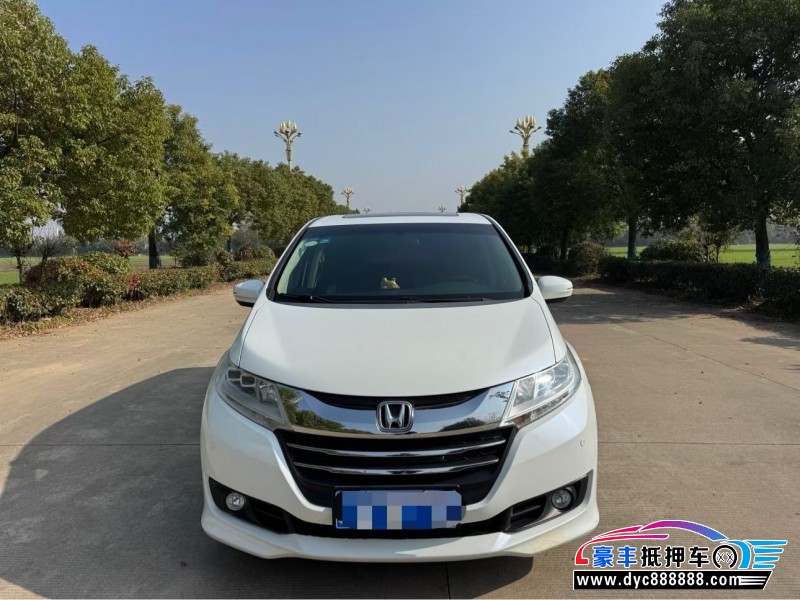 抵押车出售17年本田奥德赛MPV