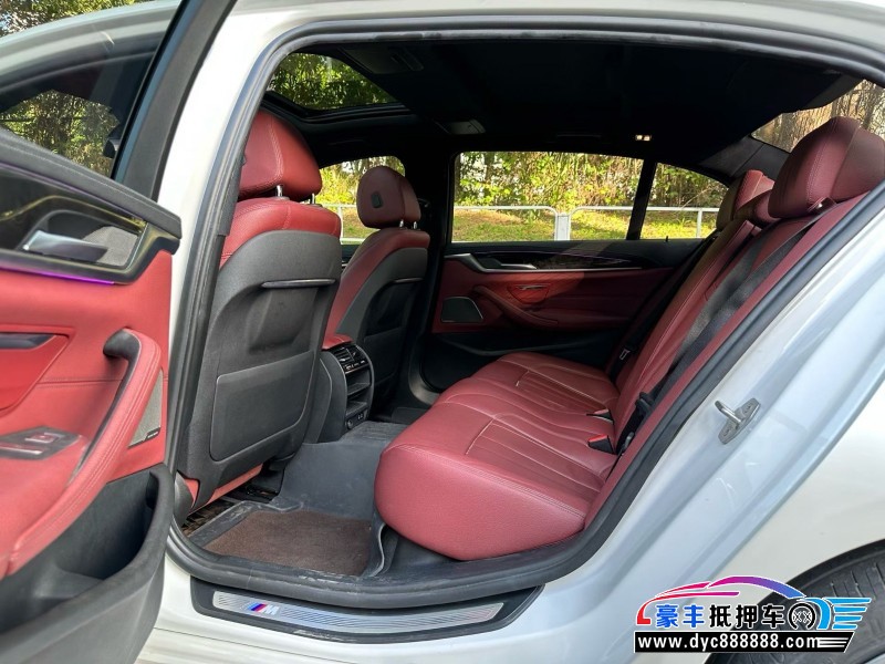 20年宝马5系轿车抵押车出售