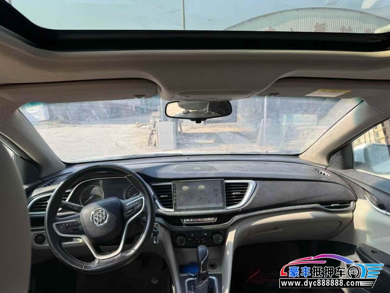 18年别克英朗轿车抵押车出售