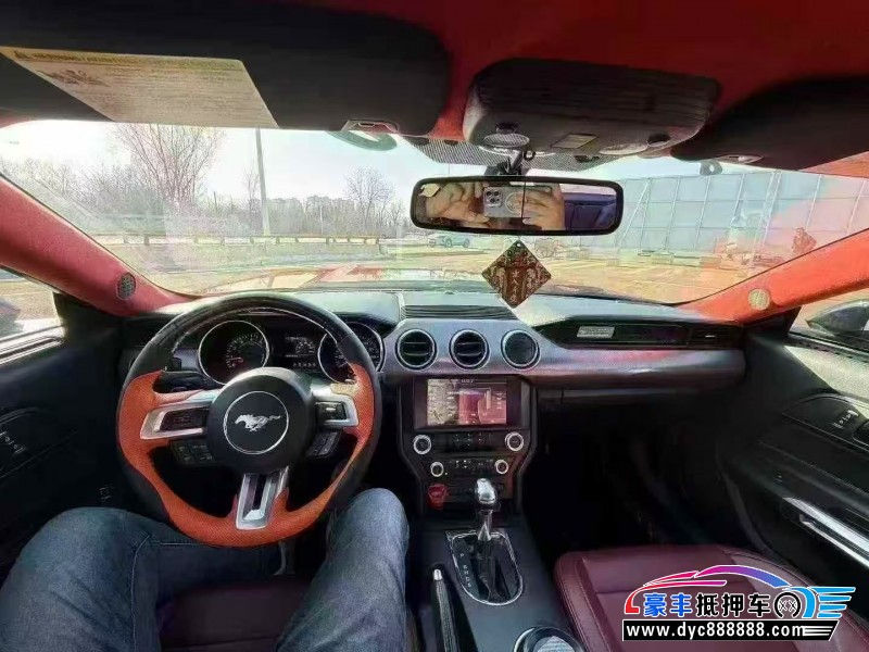 16年福特野马轿车抵押车出售