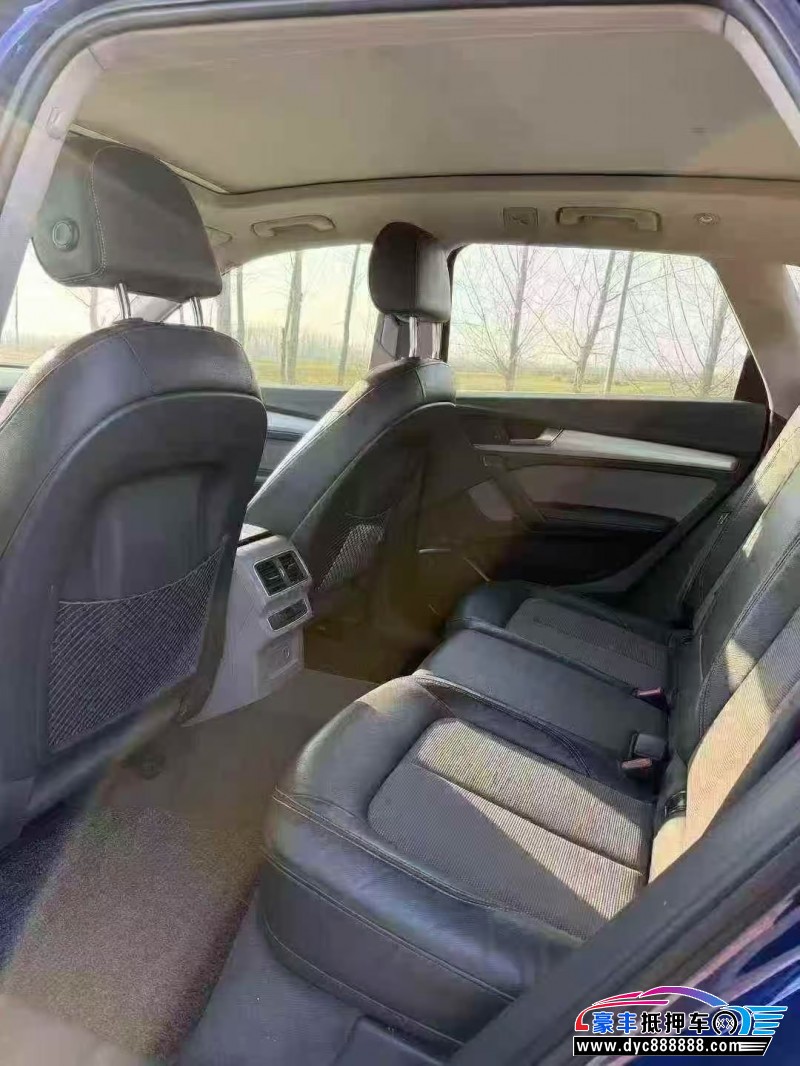 19年奥迪Q5轿车抵押车出售