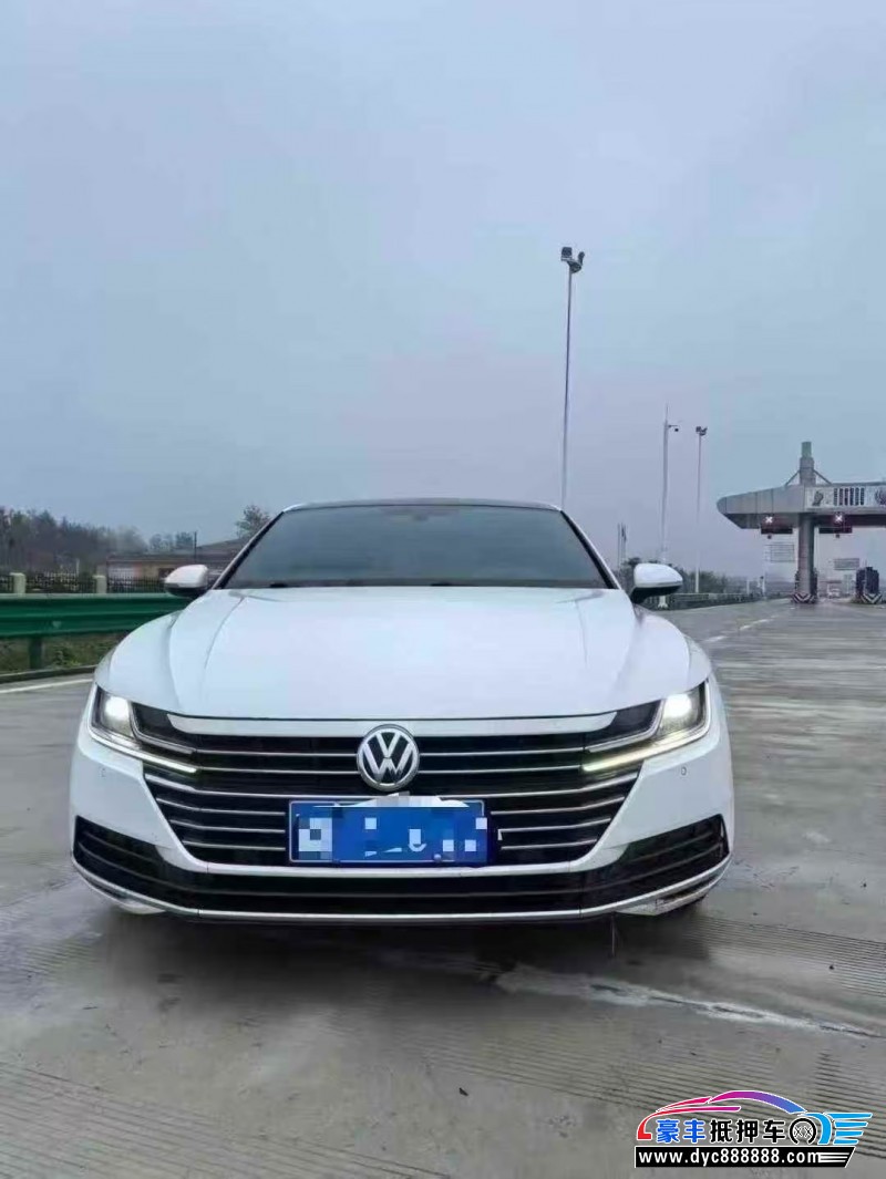 抵押车出售20年大众CC轿车