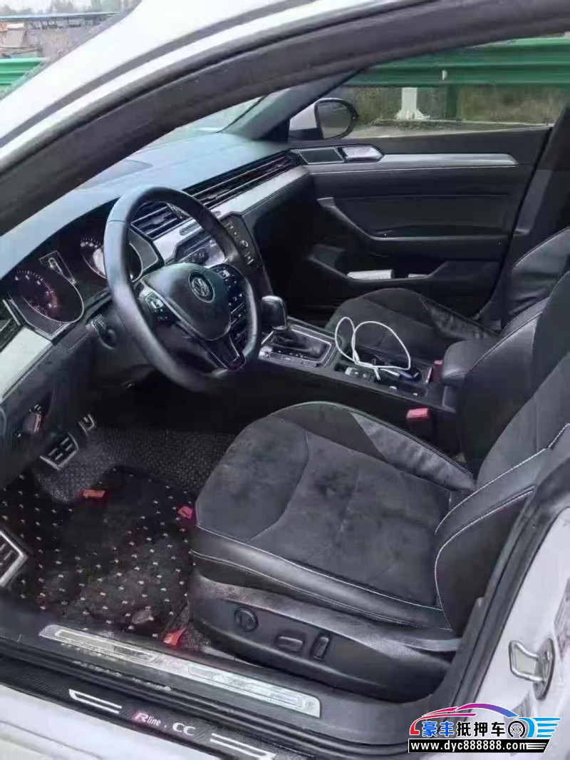 20年大众CC轿车抵押车出售