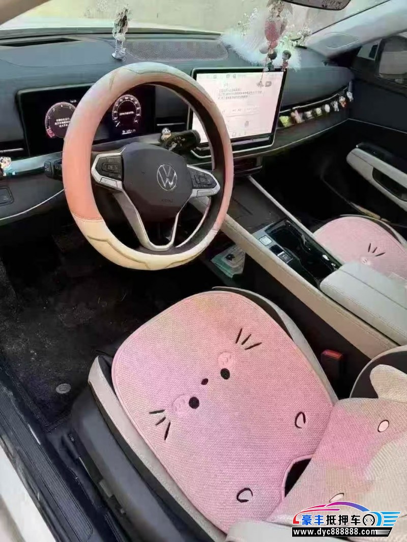 25年大众速腾轿车抵押车出售