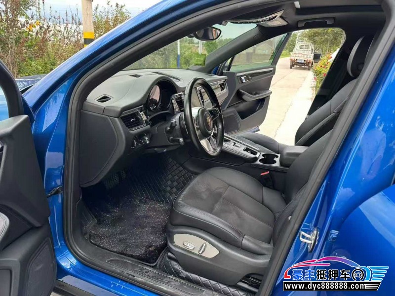 17年保时捷Macan迈凯轿车抵押车出售