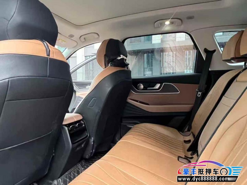 25年奇瑞瑞虎8轿车抵押车出售