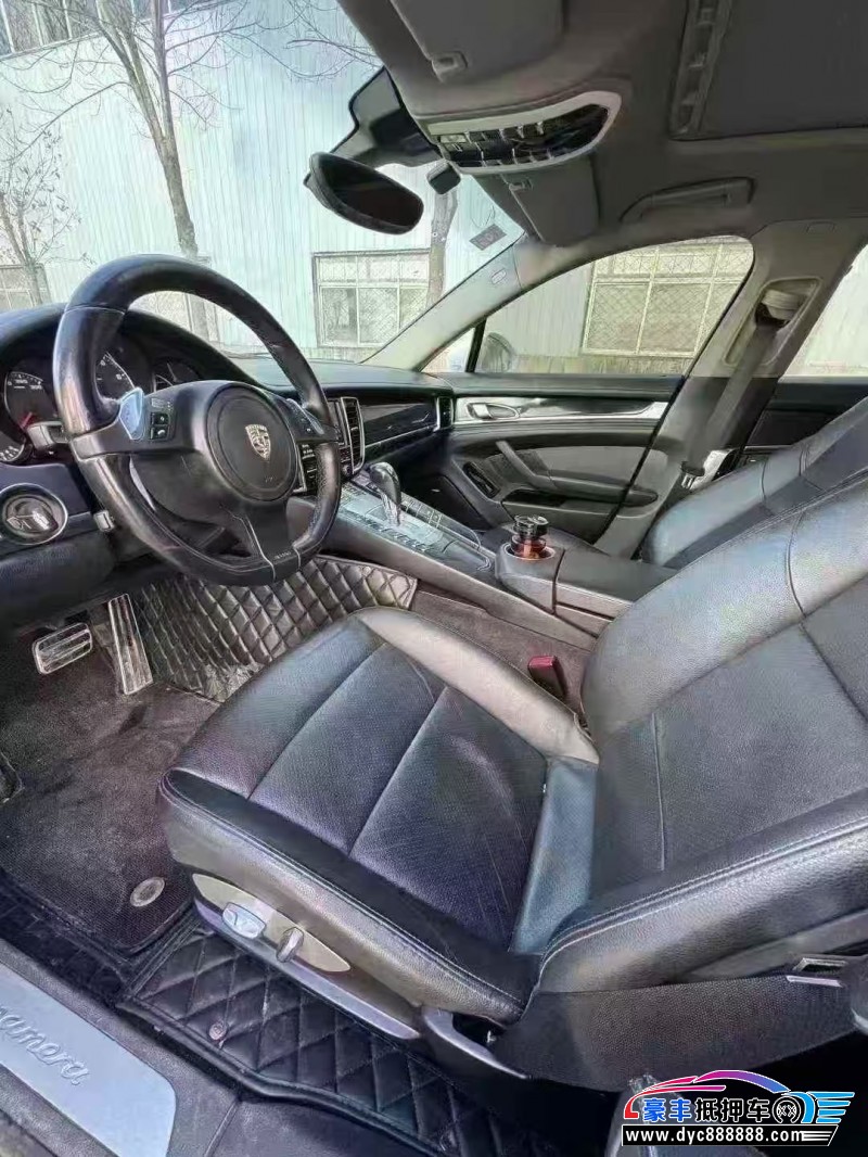 12年保时捷帕纳梅拉轿车抵押车出售