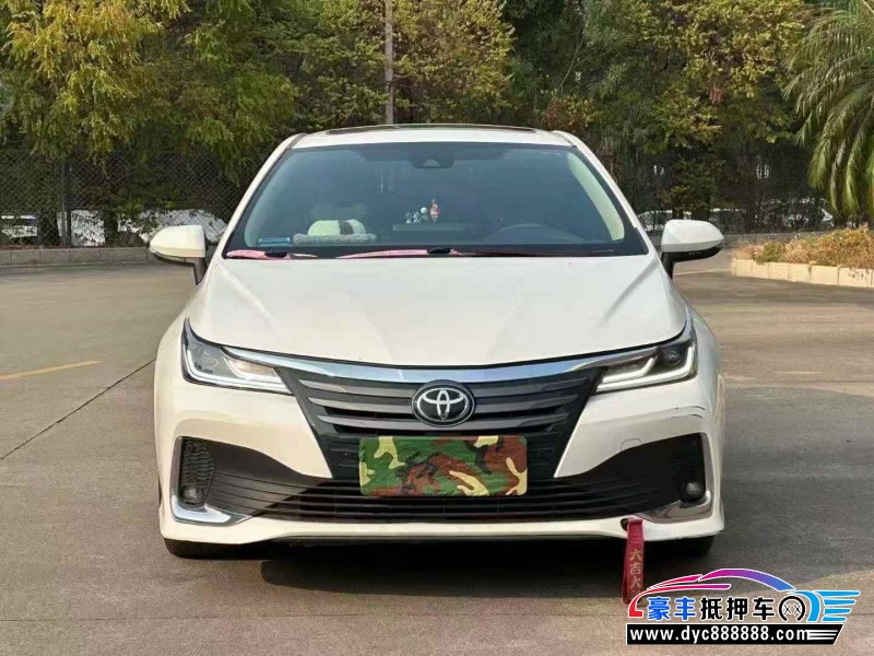 抵押车出售21年丰田亚洲狮轿车