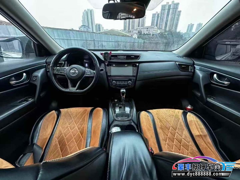 19年日产奇骏轿车抵押车出售