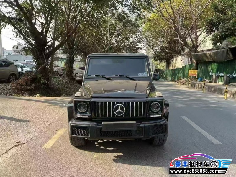 17年奔驰G轿车抵押车出售