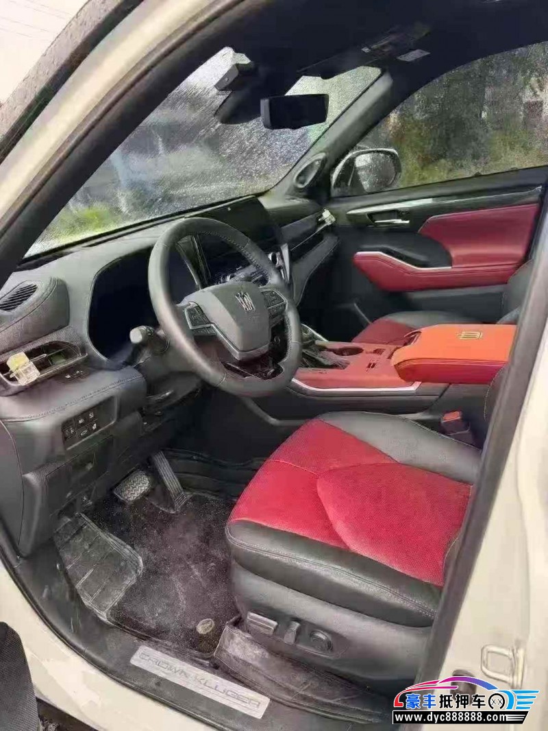 23年丰田皇冠陆放轿车抵押车出售