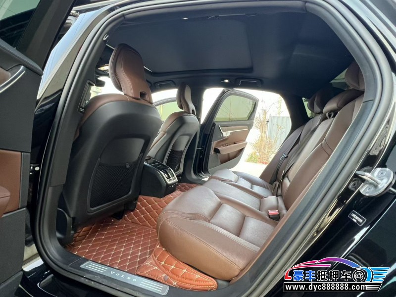 23年沃尔沃S90轿车抵押车出售