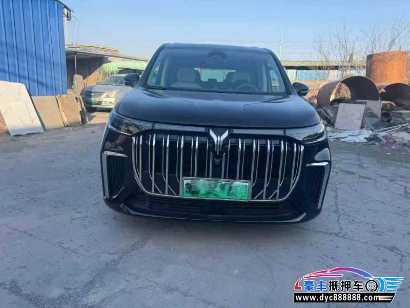 24年岚图梦想家轿车抵押车出售