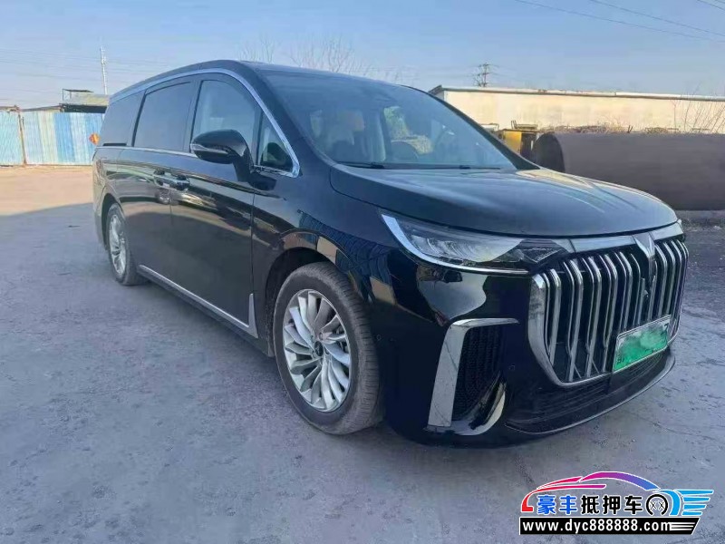 24年岚图梦想家轿车抵押车出售