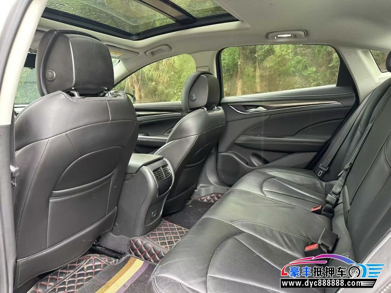 19年别克君越轿车抵押车出售