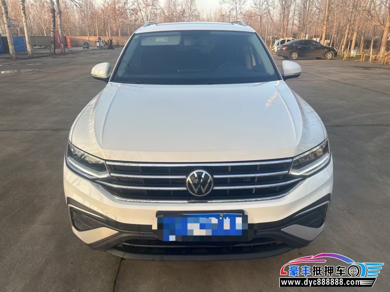 抵押车出售23年大众途观轿车