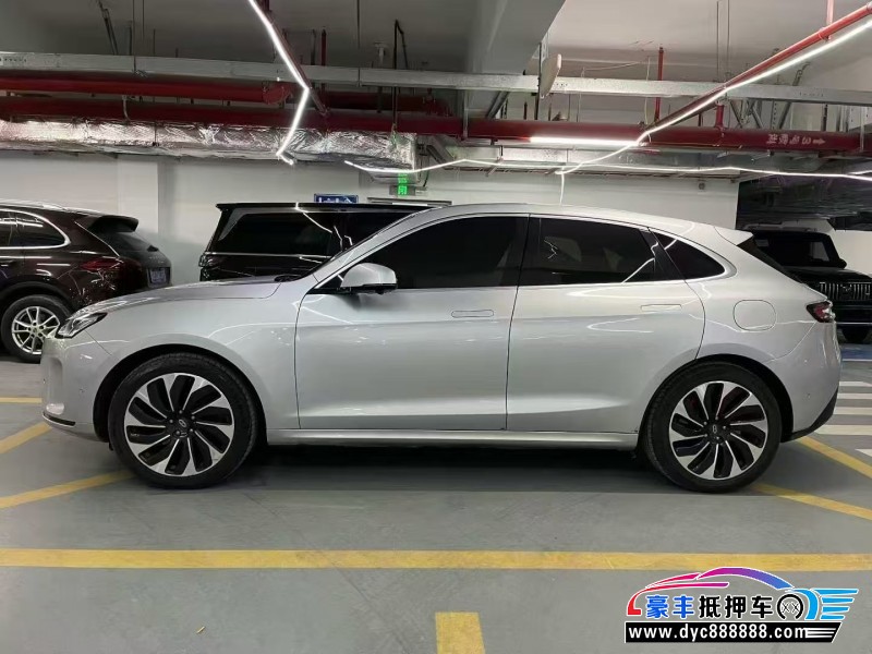 22年华为问界轿车抵押车出售