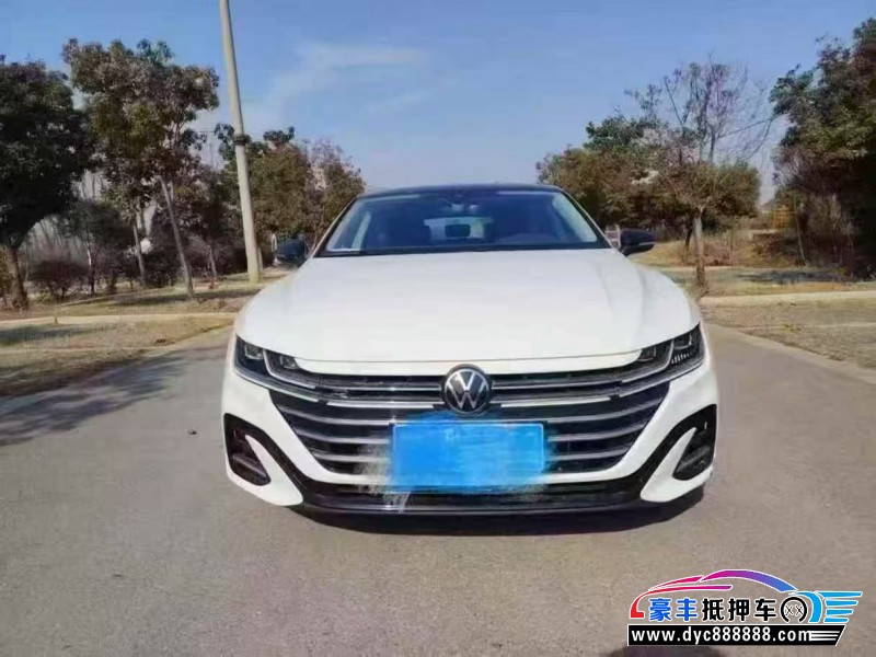 抵押车出售24年大众CC轿车