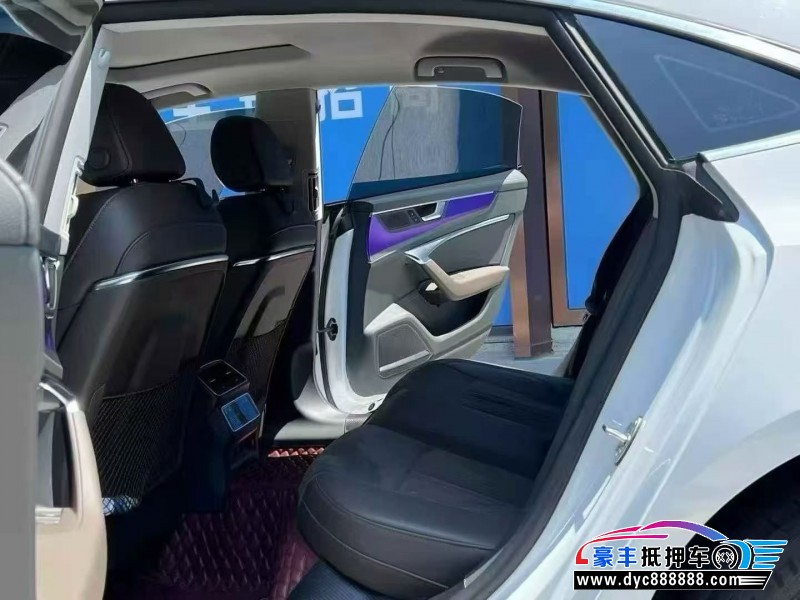 23年奥迪A7轿车抵押车出售