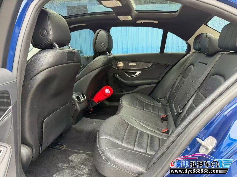 18年奔驰C轿车抵押车出售