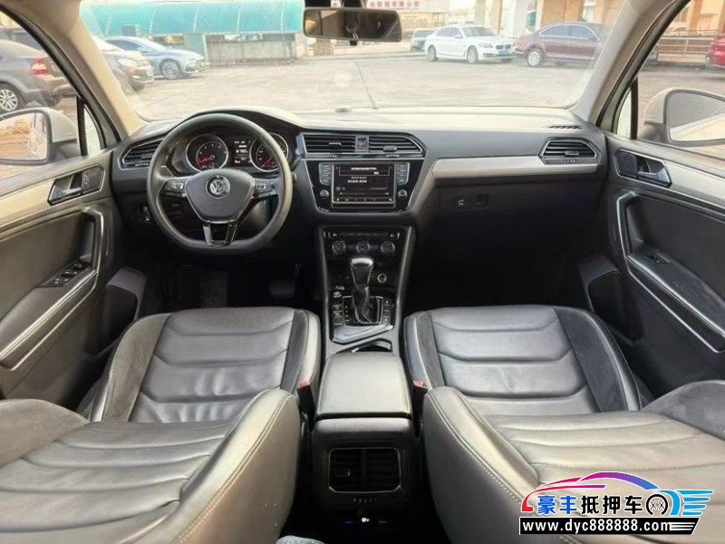17年大众途观L轿车抵押车出售