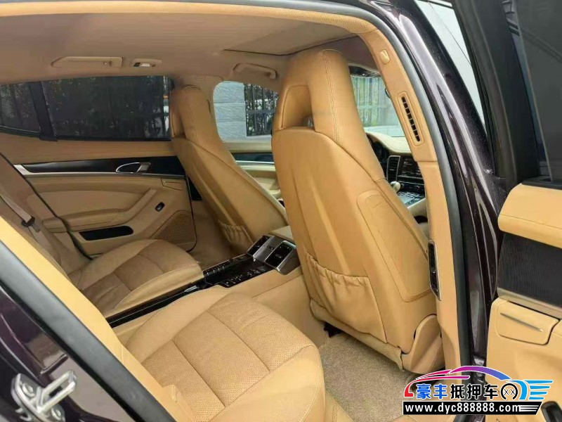 12年保时捷帕纳梅拉轿车抵押车出售