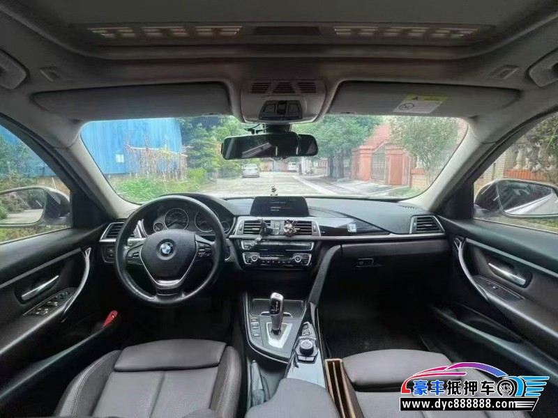 18年宝马3系轿车抵押车出售